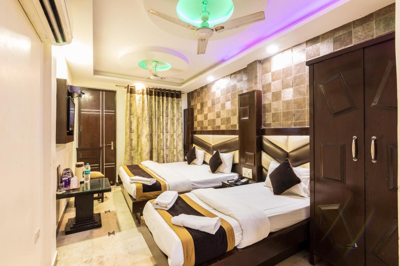 Hotel Grand Shyam- In Front Of New Delhi Railway Station-Couple Friendly ניו דלהי מראה חיצוני תמונה