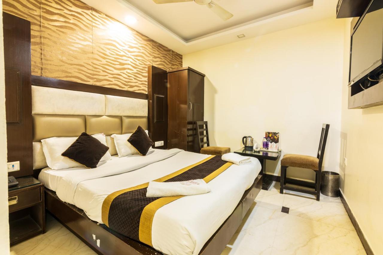 Hotel Grand Shyam- In Front Of New Delhi Railway Station-Couple Friendly ניו דלהי מראה חיצוני תמונה