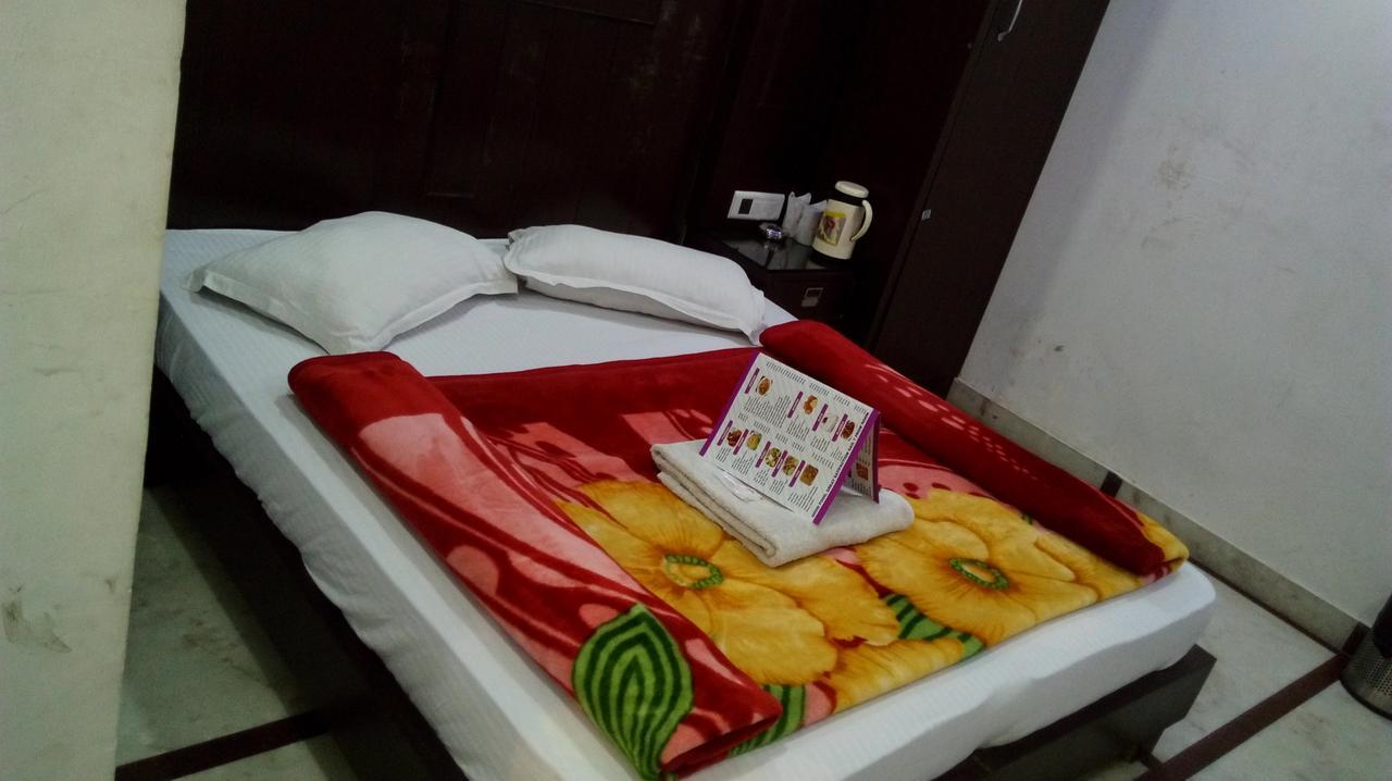 Hotel Grand Shyam- In Front Of New Delhi Railway Station-Couple Friendly ניו דלהי מראה חיצוני תמונה