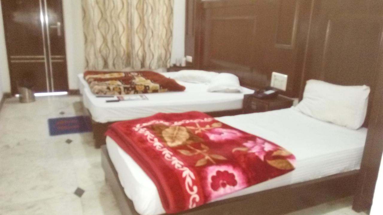 Hotel Grand Shyam- In Front Of New Delhi Railway Station-Couple Friendly ניו דלהי מראה חיצוני תמונה